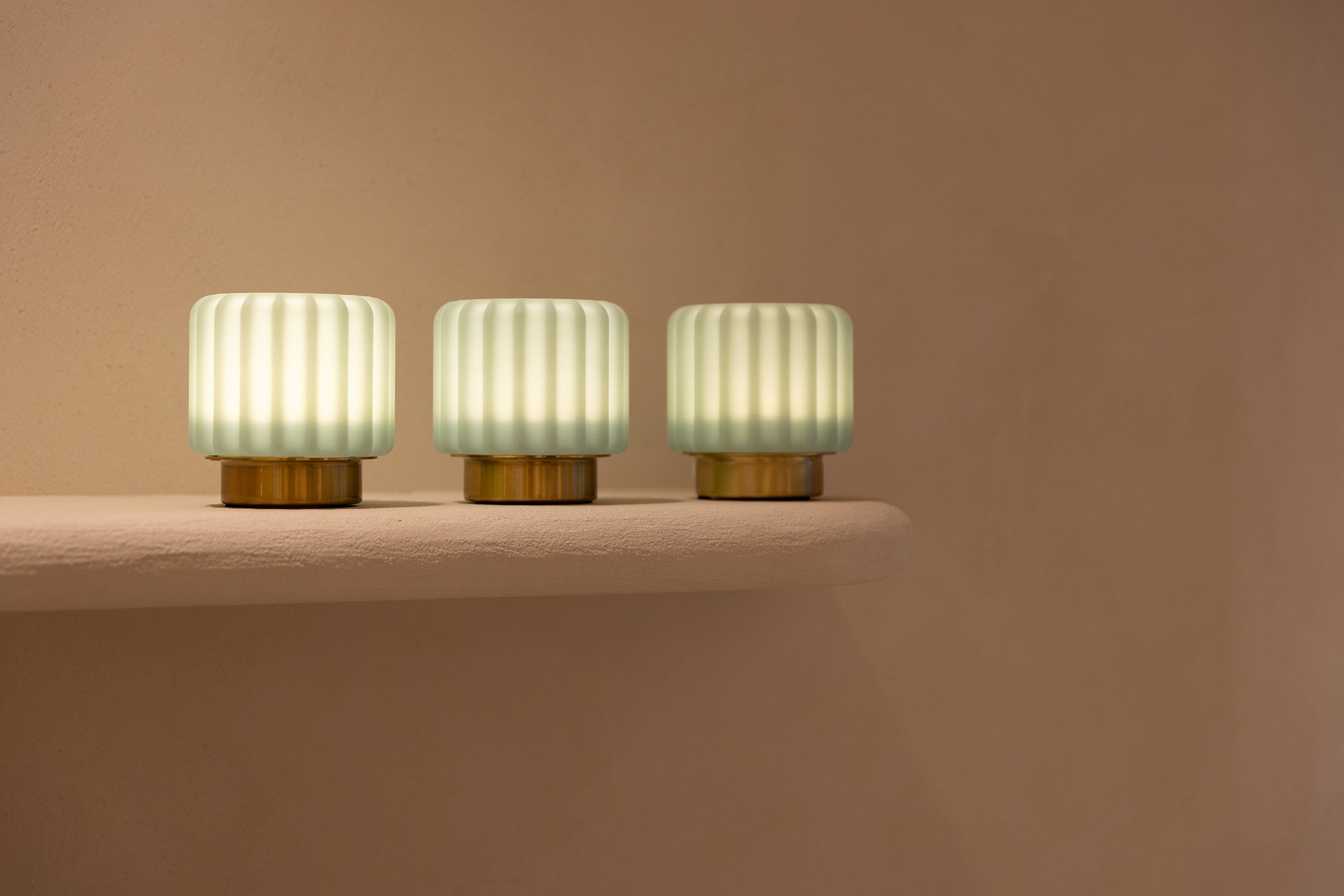 Dentelles 9 light USB recharge PISTACHIO/GOLD Set/3 | 9 cm x Ø 9 cm