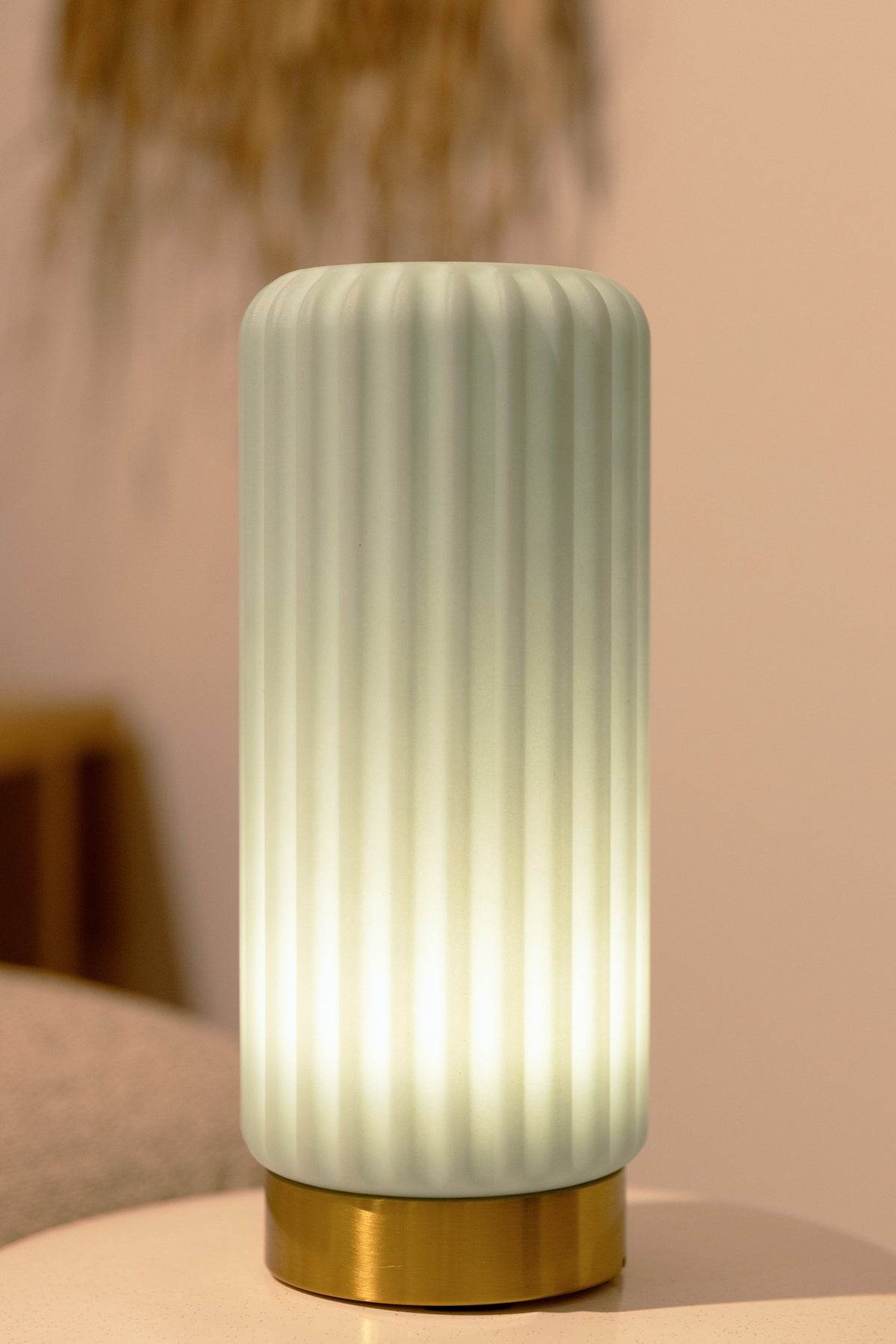 Dentelles 29 light USB rechargeable PISTACHIO/GOLD base | 29.5 cm x Ø 12 cm