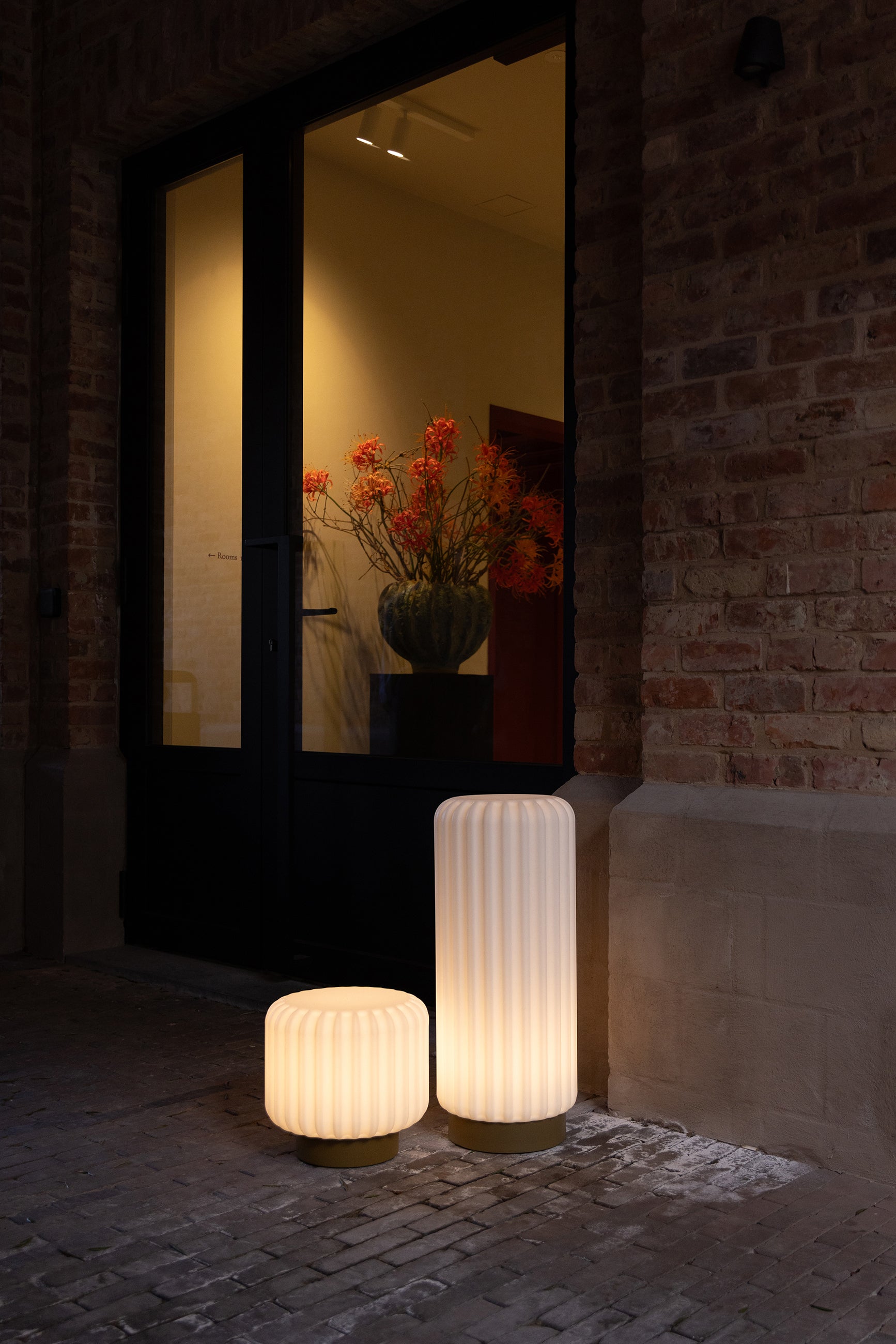 Lampe Dentelles TALL XL USB rechargeable base ARGILE | H66 cm x Ø 27 cm