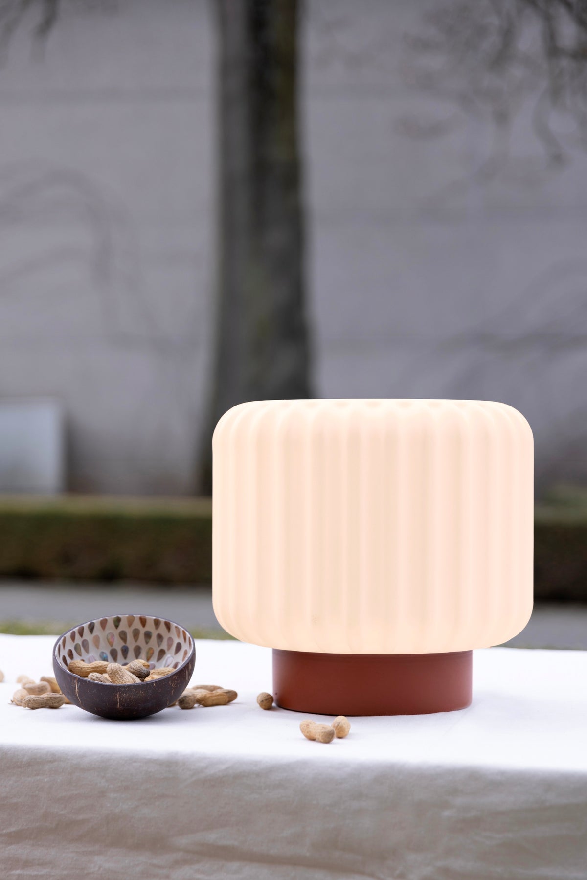 Lace Wide XL light USB rechargeable TERRA base | H29 cm x Ø 30.7 cm