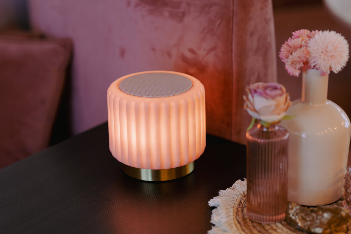 Dentelles speaker + Light USB recharge STRAWBERRY/GOLD | 12.5 cm x Ø 13.5 cm