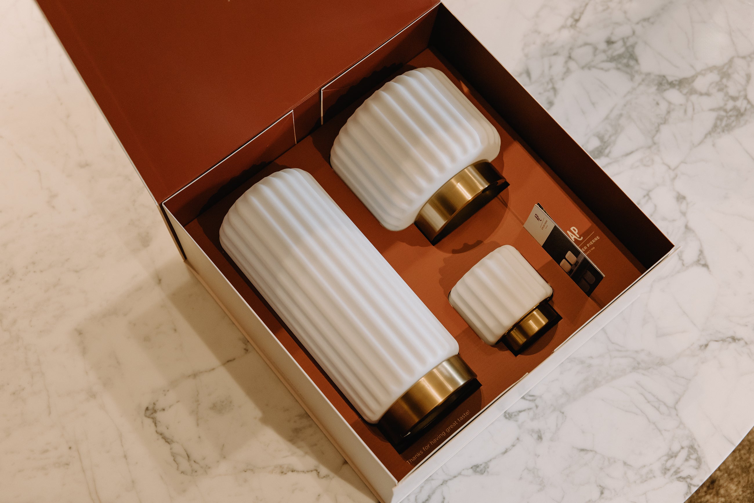 Coffret Cadeau Luxe Dentelles Multi Kelvin OR | 36,5 x 36 x H 17 cm