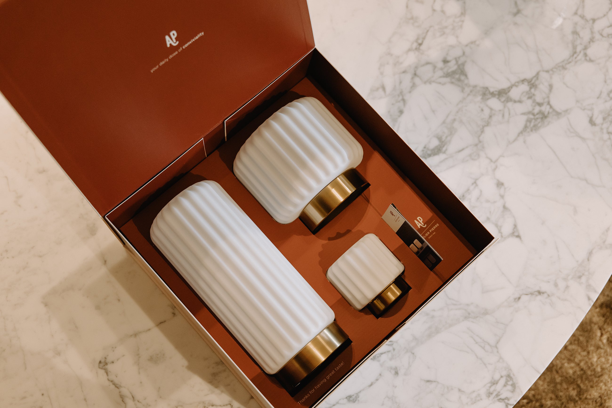 Atelier Pierre Luxe Gift Box Dentelles GOLD | 36.5 x 36 x H 17 cm