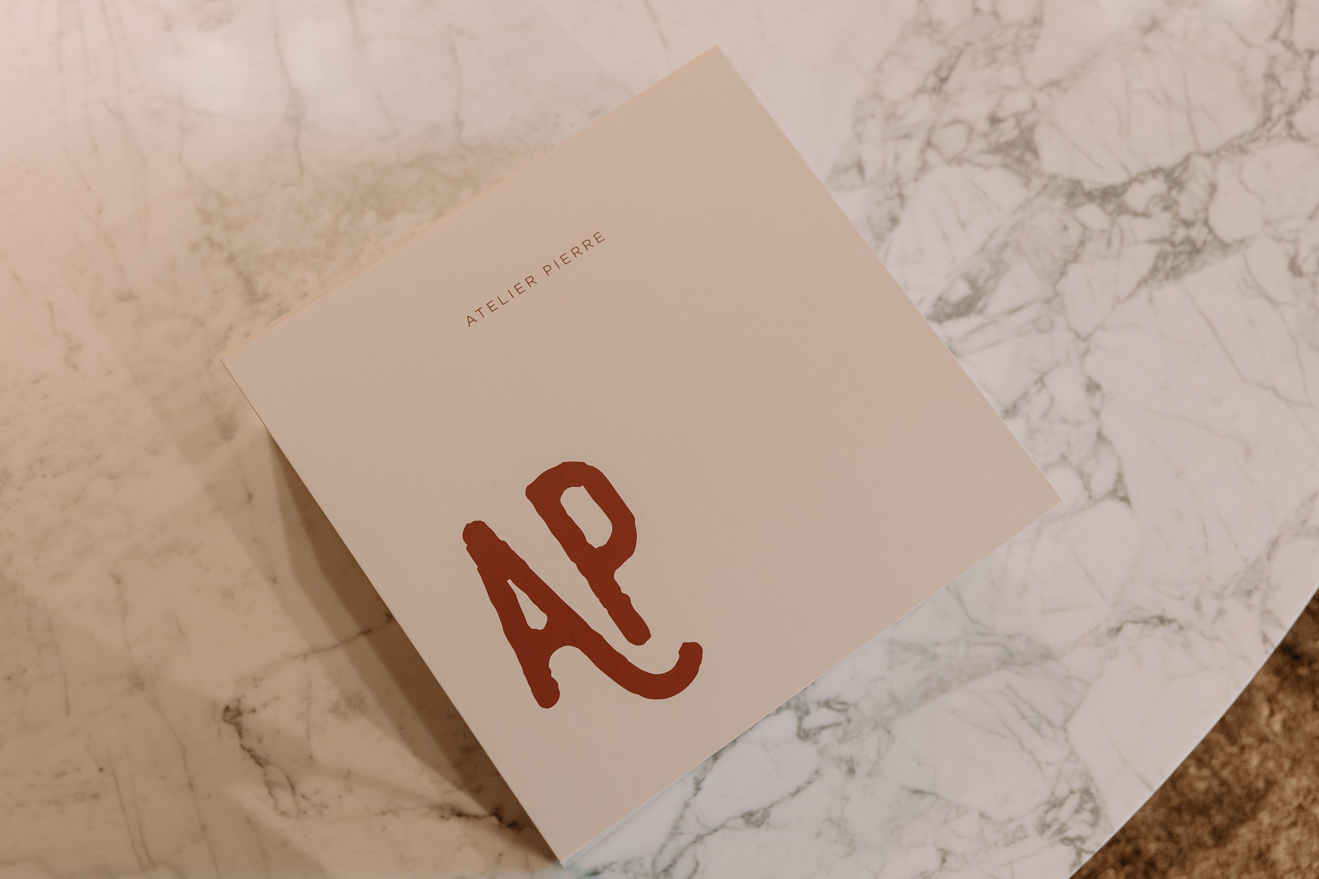 Atelier Pierre Luxe Gift Box Dentelles CLAY | 36,5 x 36 x  H 17 cm