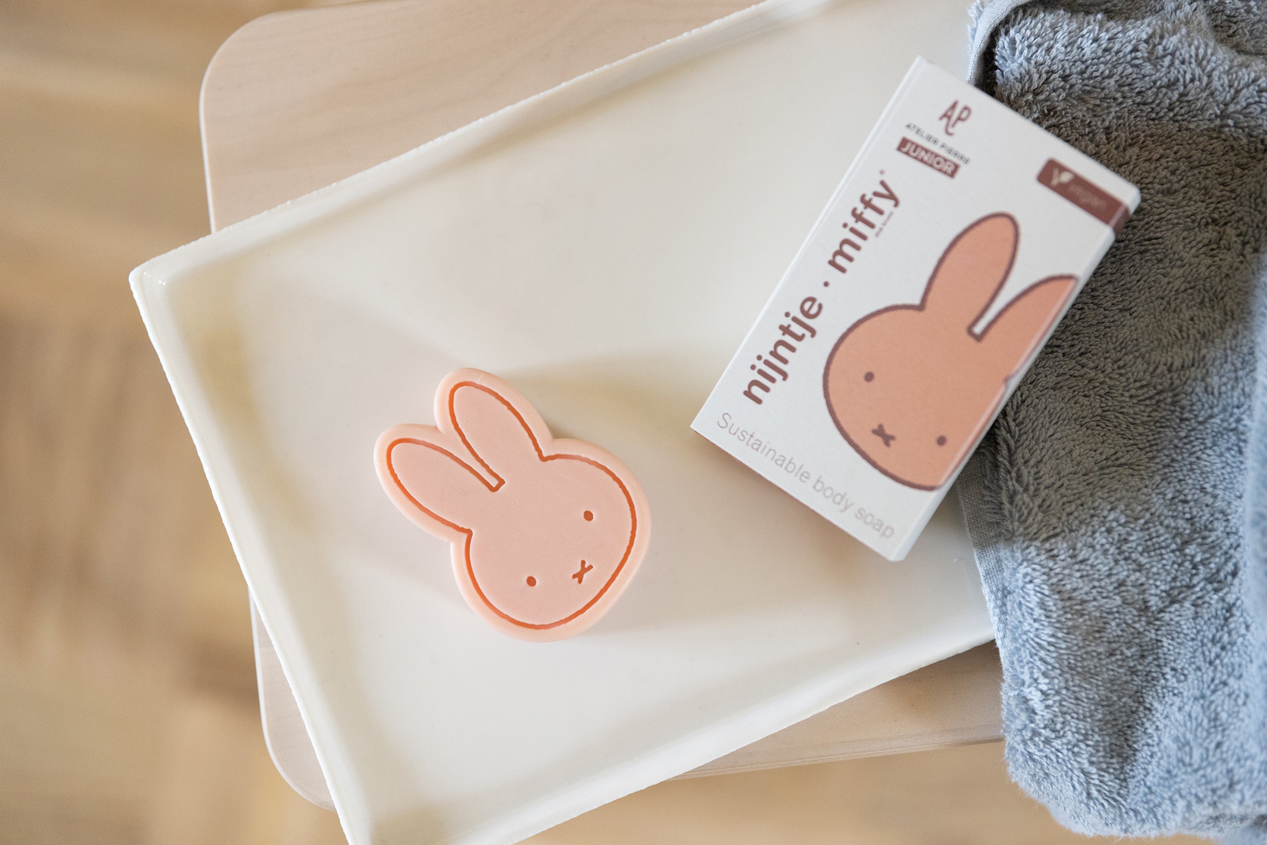 miffy POWDER Gift Box | soap + soap dish