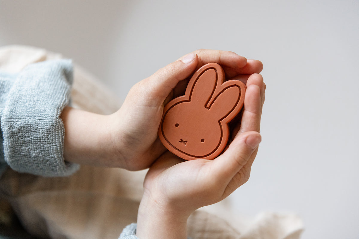 miffy TERRA Soap | H7.6 x 5.5 x 2.8 cm | 78 gr | Red Berry Fragrance