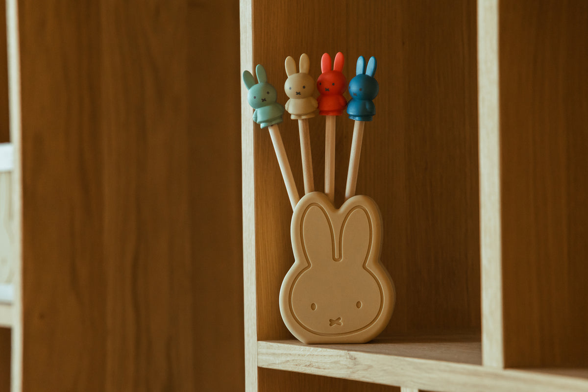 miffy CORAL Pencil | H21.5 Ø2.5 CM