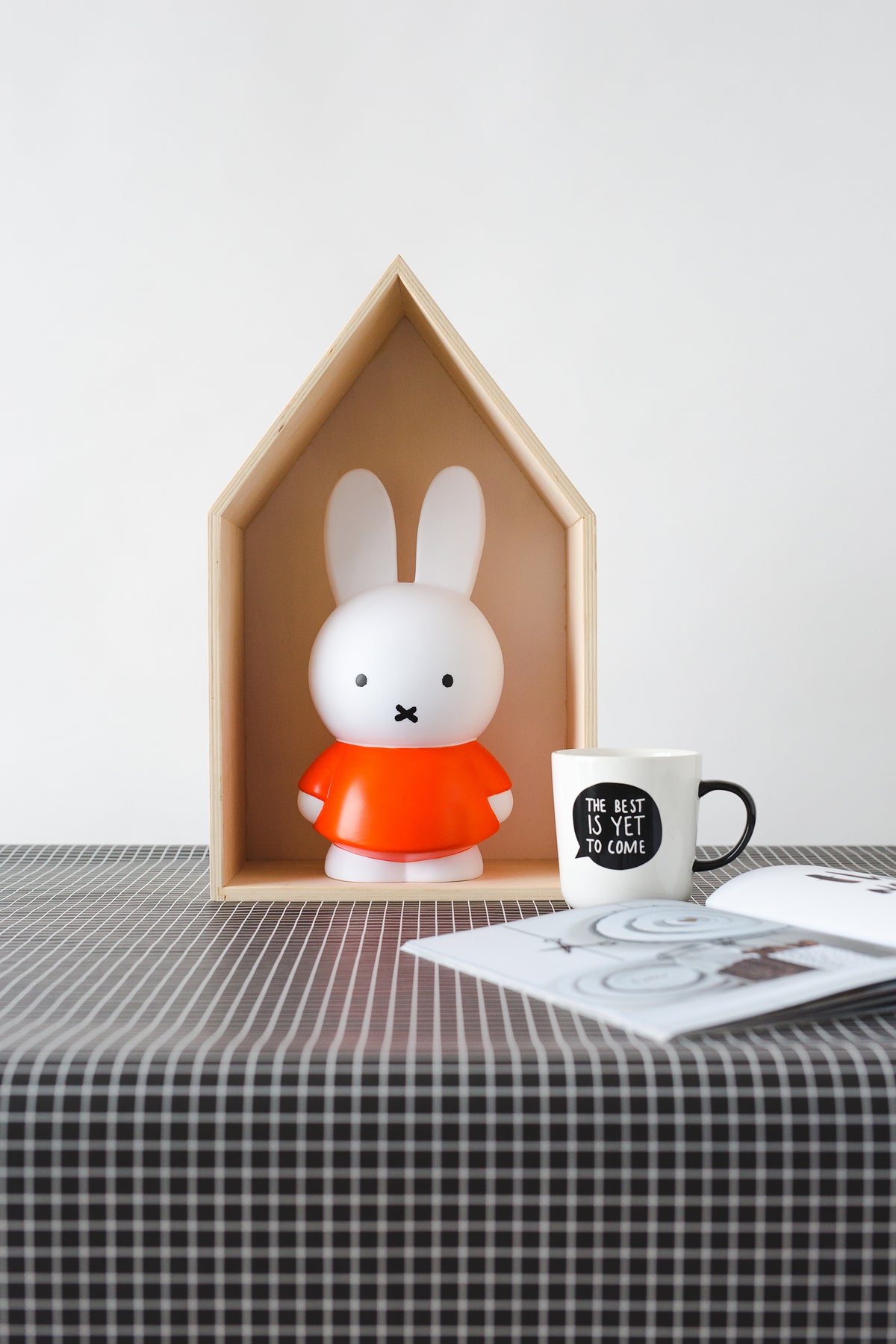 Miffy RED Piggy Bank Medium | H19 Ø10 CM