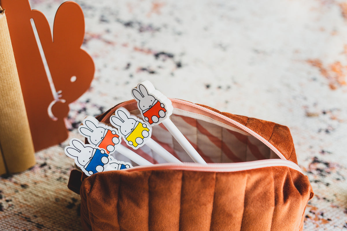 nijntje lit MIX Set de 3 crayons | 1 ROUGE 1 BLEU 1 JAUNE | H21,5 Ø2,5 CM